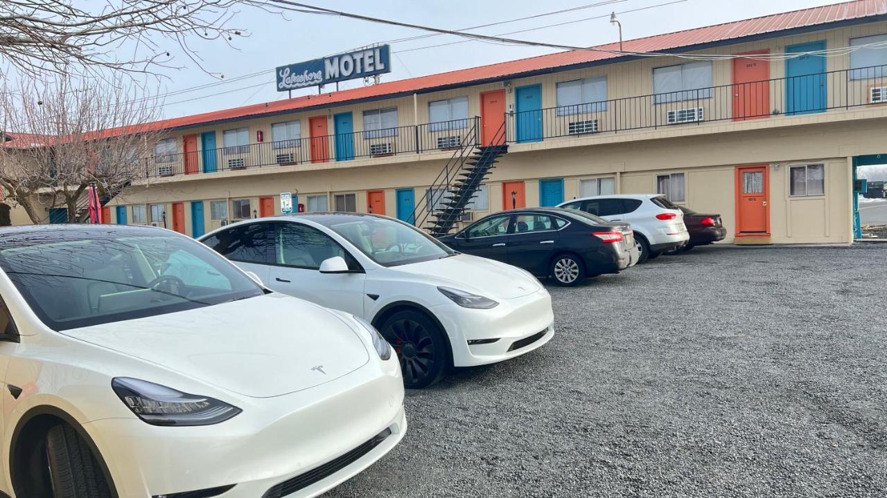 Lakeshore Inn Water Front موسيس ليك المظهر الخارجي الصورة