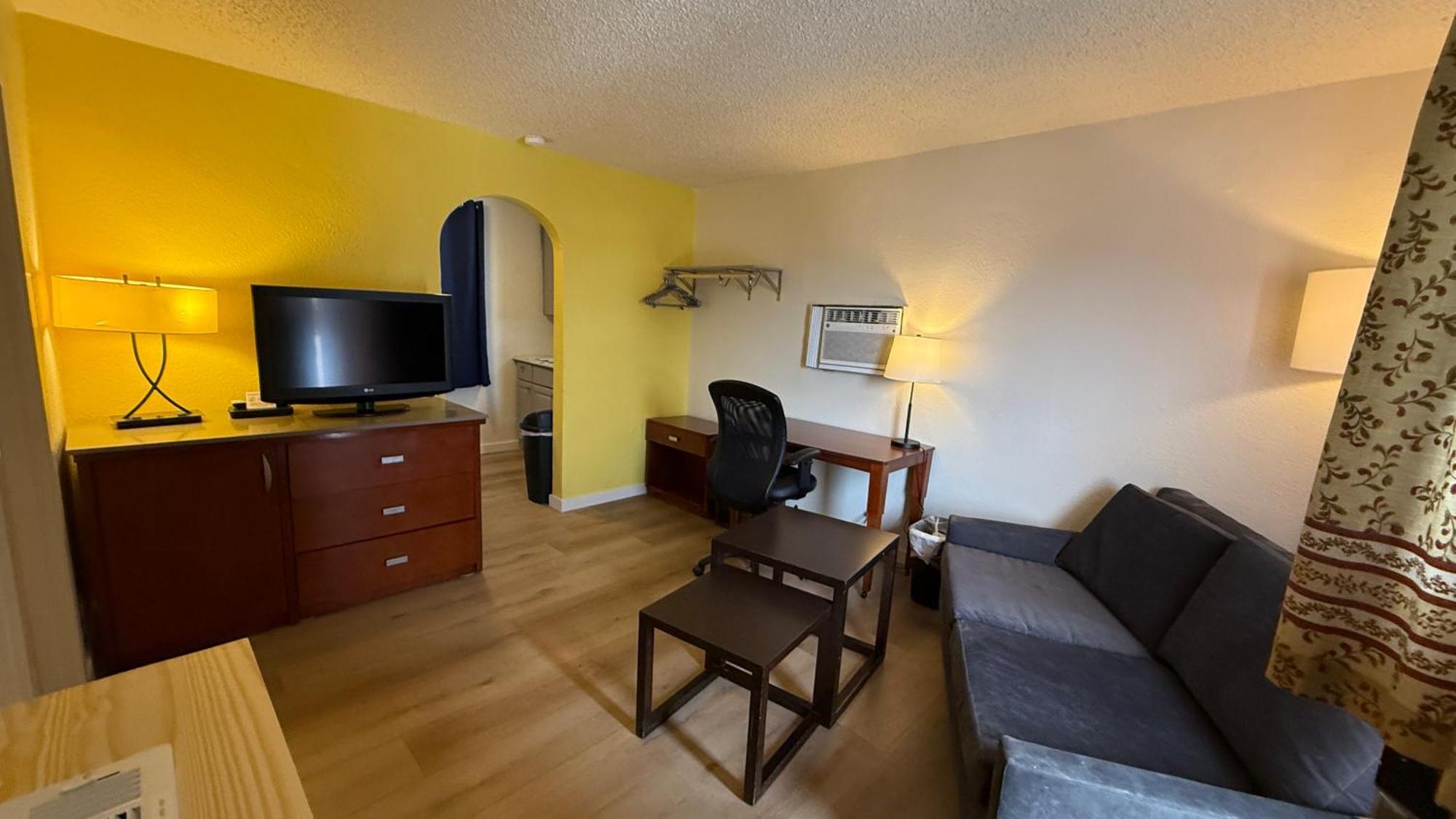 Lakeshore Inn Water Front موسيس ليك المظهر الخارجي الصورة